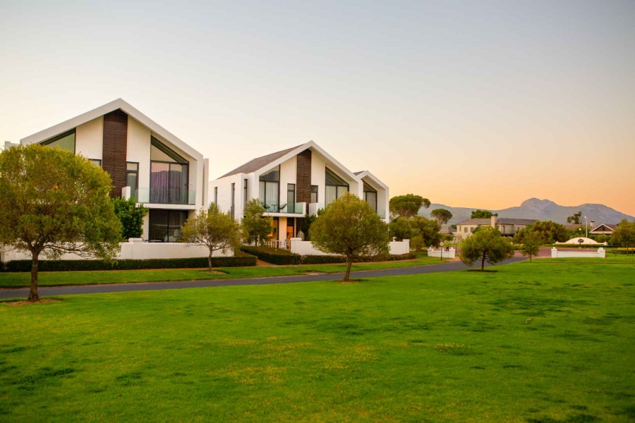 1 Bedroom Property for Sale in Val De Vie Estate Western Cape